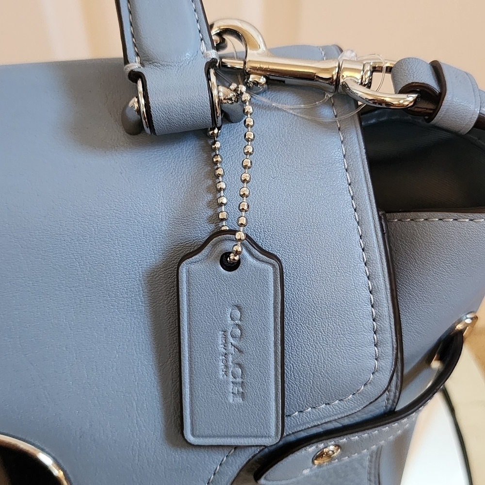 Coach Blake Flap Carryall - Picture 9 of 14